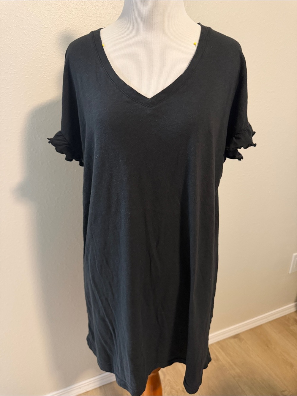 Z supply black t-shirt dress